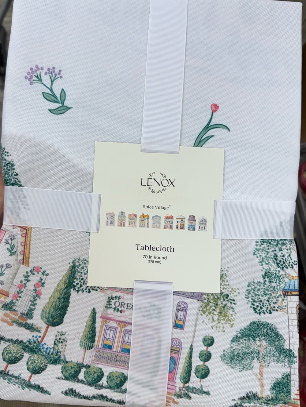 Lenox Spice Village Round Tablecloth 70 in Round NWT